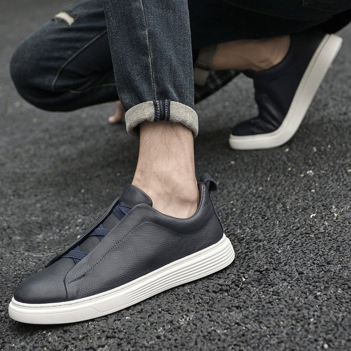 Wells | Genuine Leather Sneaker