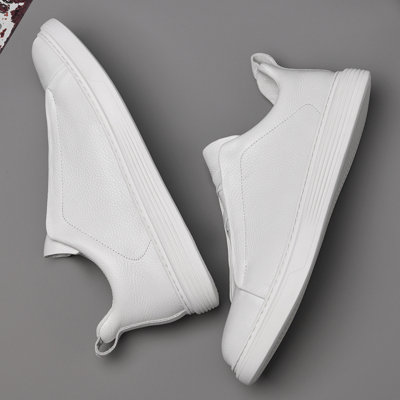 Wells | Genuine Leather Sneaker