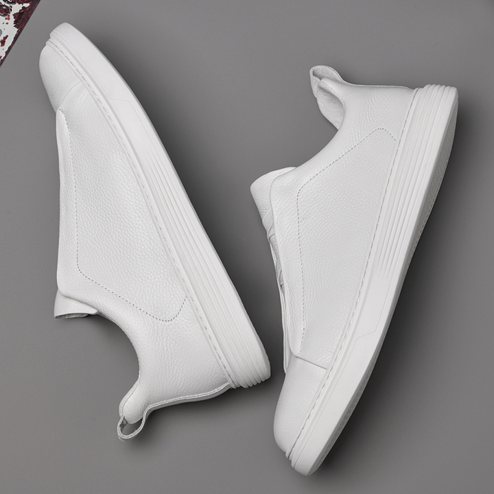 Wells | Genuine Leather Sneaker