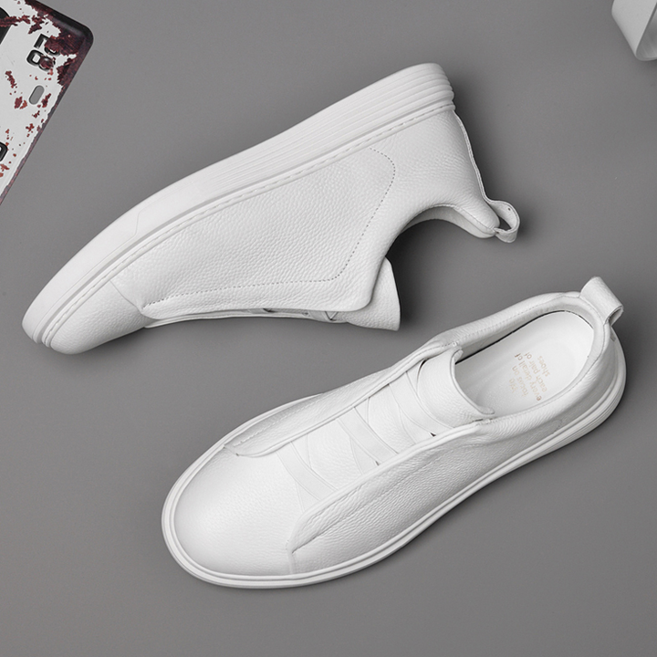 Wells | Genuine Leather Sneaker