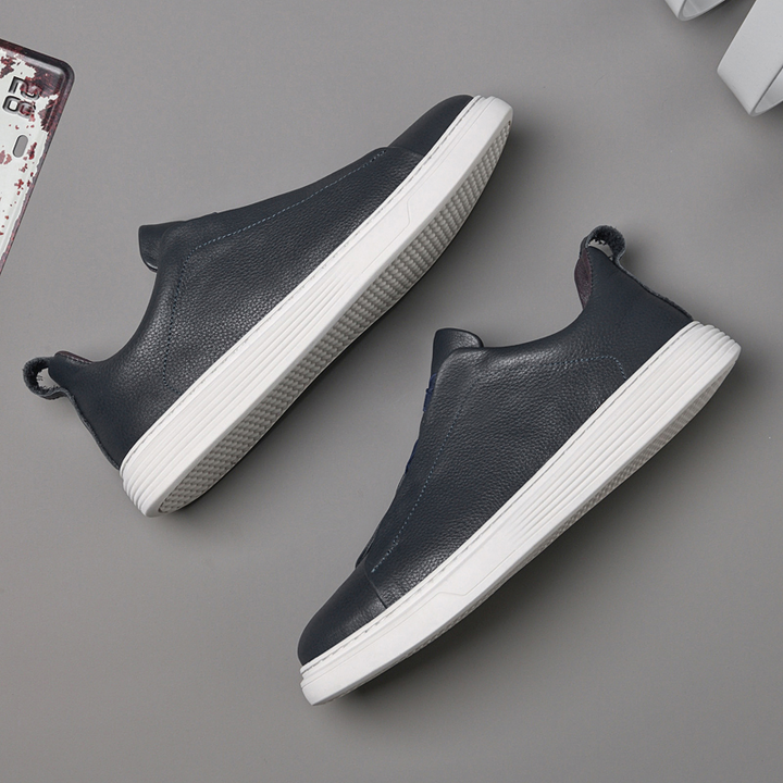 Wells | Genuine Leather Sneaker