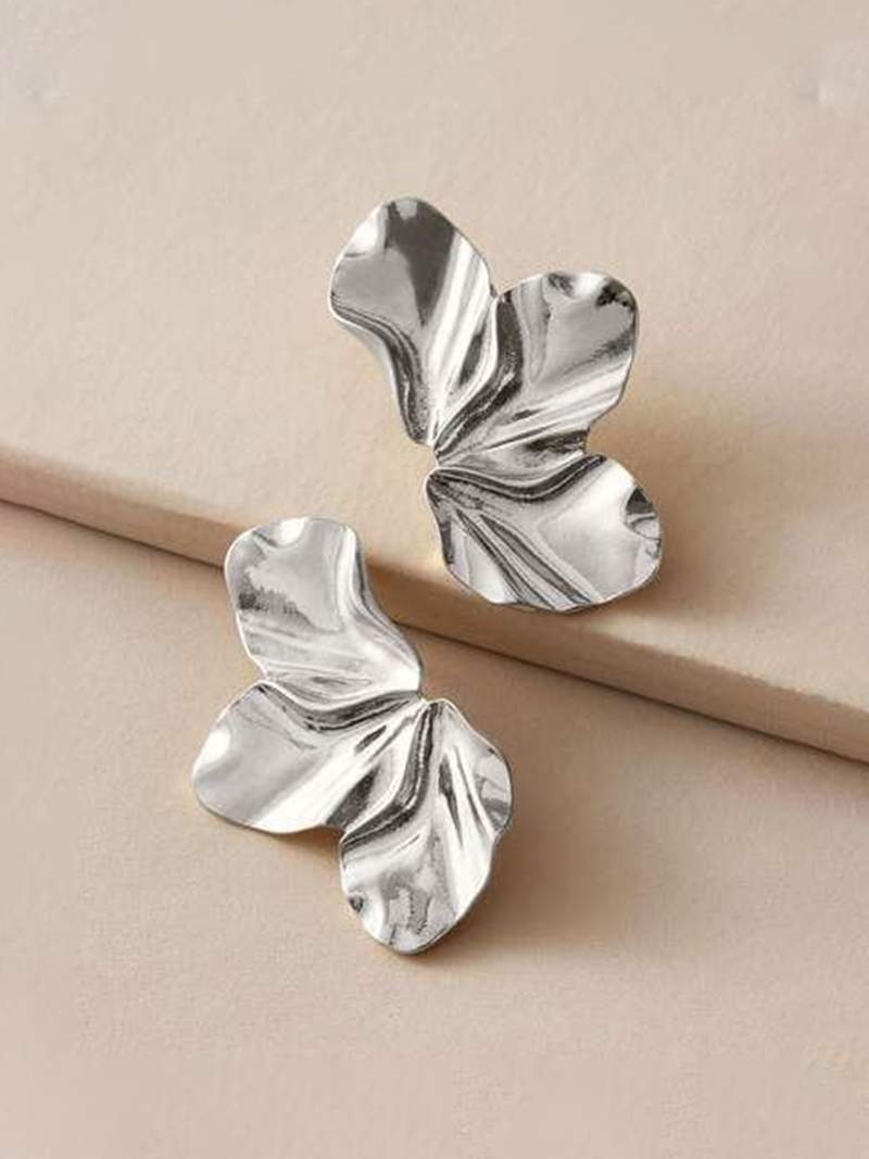 Lilia | Floral Earrings