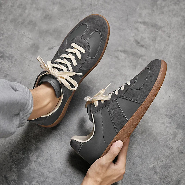 Elit | Leather Court Shoe