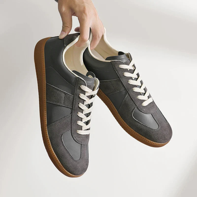 Elit | Leather Court Shoe
